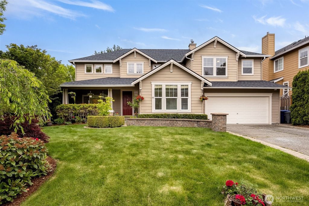 Photo of 24006 SE 10th Street, Sammamish, WA 98075 (MLS # 2376541)