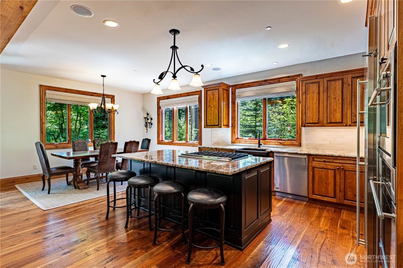 801 Snowberry Loop