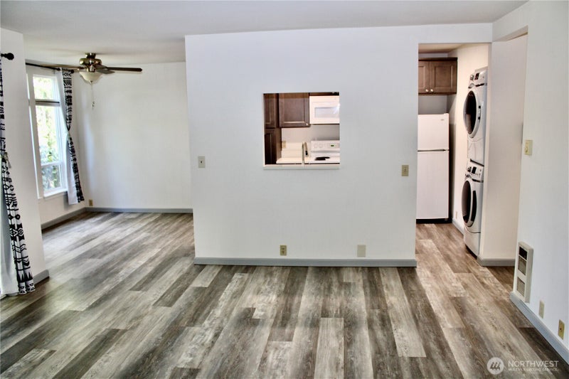 625 N Jackson Avenue A-15