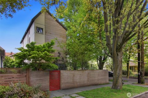 436 26th Avenue S, Seattle, WA 98144 - MLS#: 2367061