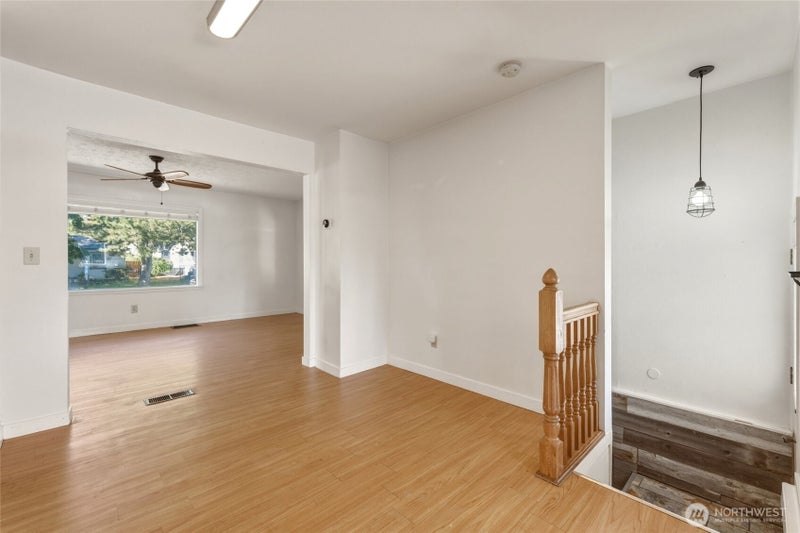 1946 Celestia Drive