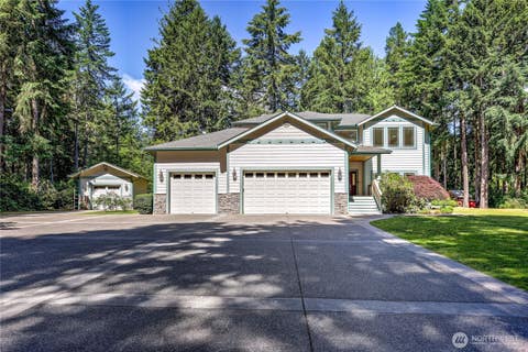 Photo of 4354 NW Westgate Rd RD, Silverdale, WA 98383 (MLS # 2542042)