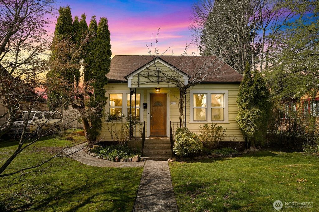 Photo of 2517 Peabody Street, Bellingham, WA 98225 (MLS # 2500704)