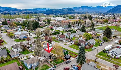 Photo of 3015 Fredrickson Street, Enumclaw, WA 98022 (MLS # 2512648)