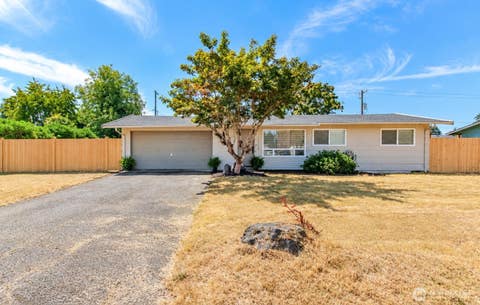 Photo of 1218 140th Street E, Tacoma, WA 98445 (MLS # 2571419)