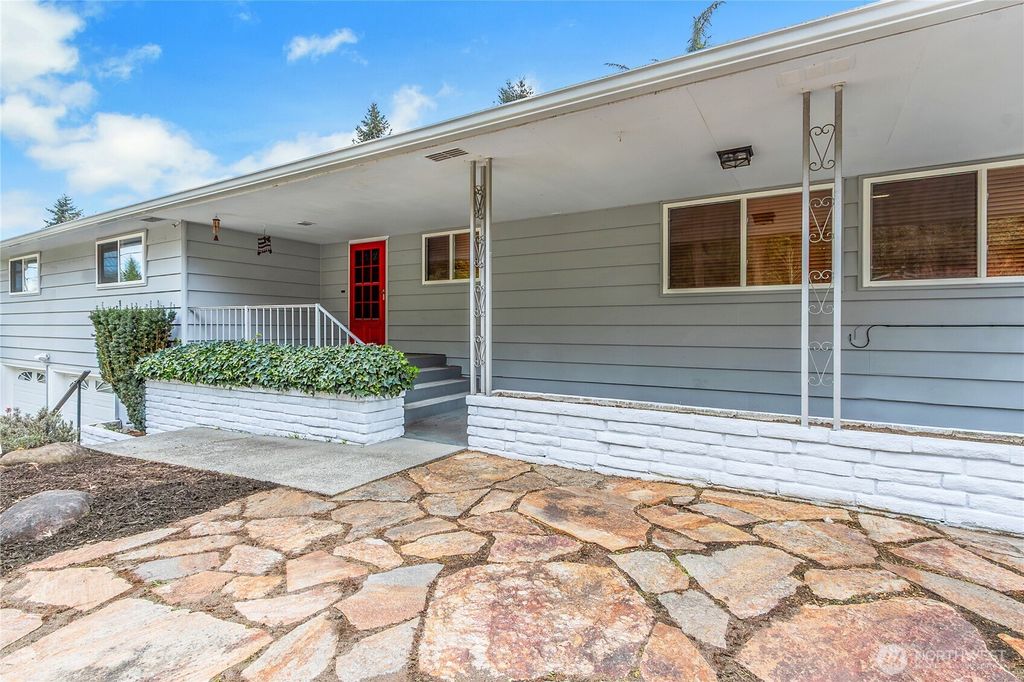 Photo of 424 Ranger Drive SE, Lacey, WA 98503 (MLS # 2500368)