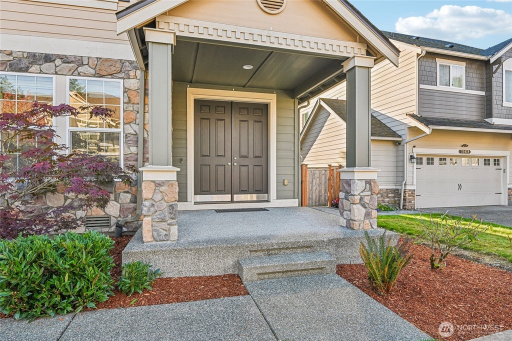 Photo of 25022 113th Avenue SE, Kent, WA 98030 (MLS # 2590240)