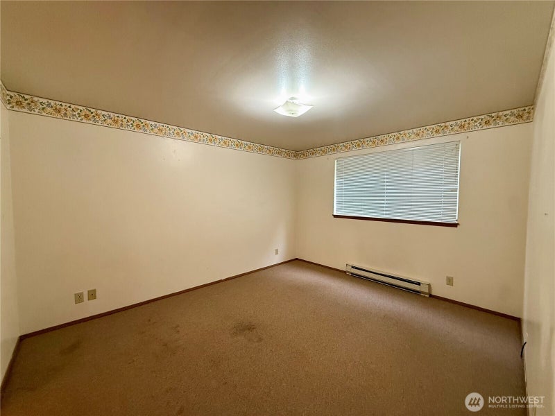 172 Lover's Lane B106