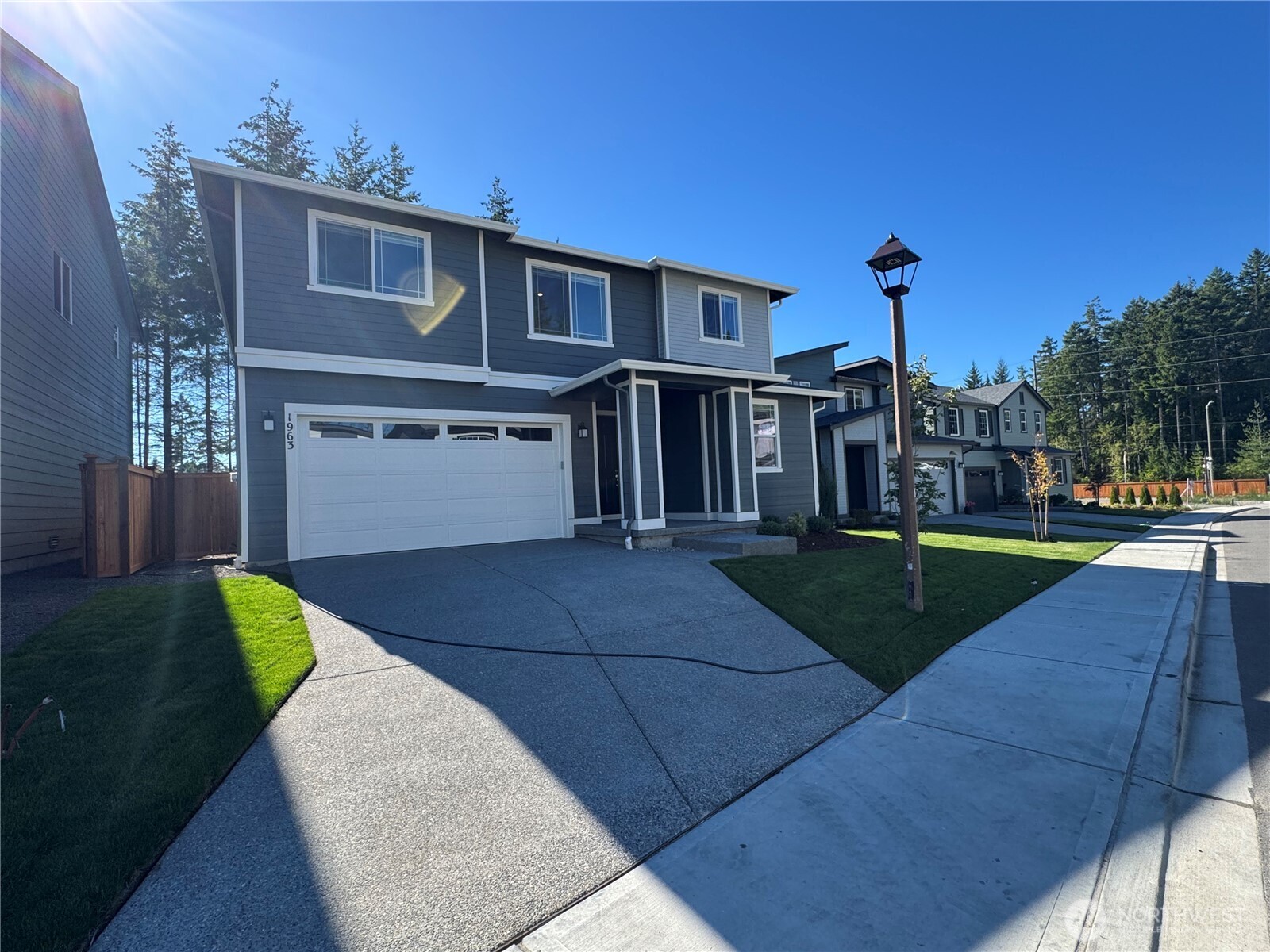 1987 NW Meadowview Drive 46