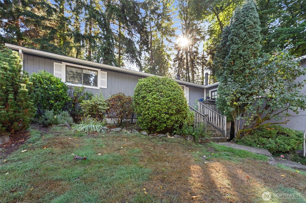 Photo of 4521 Grand Avenue, Everett, WA 98203 (MLS # 2590856)