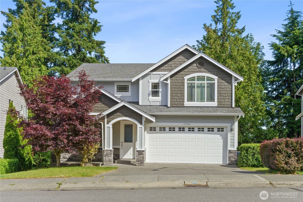Photo of 17445 NE 28th Street, Redmond, WA 98052 (MLS # 2411806)