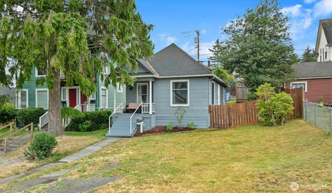 Photo of 3425 Hoyt Avenue, Everett, WA 98201 (MLS # 2557365)