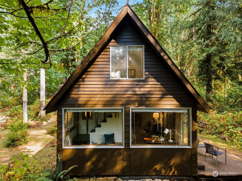 Photo of 52008 Skyco Drive, Index, WA 98256 (MLS # 2244776)