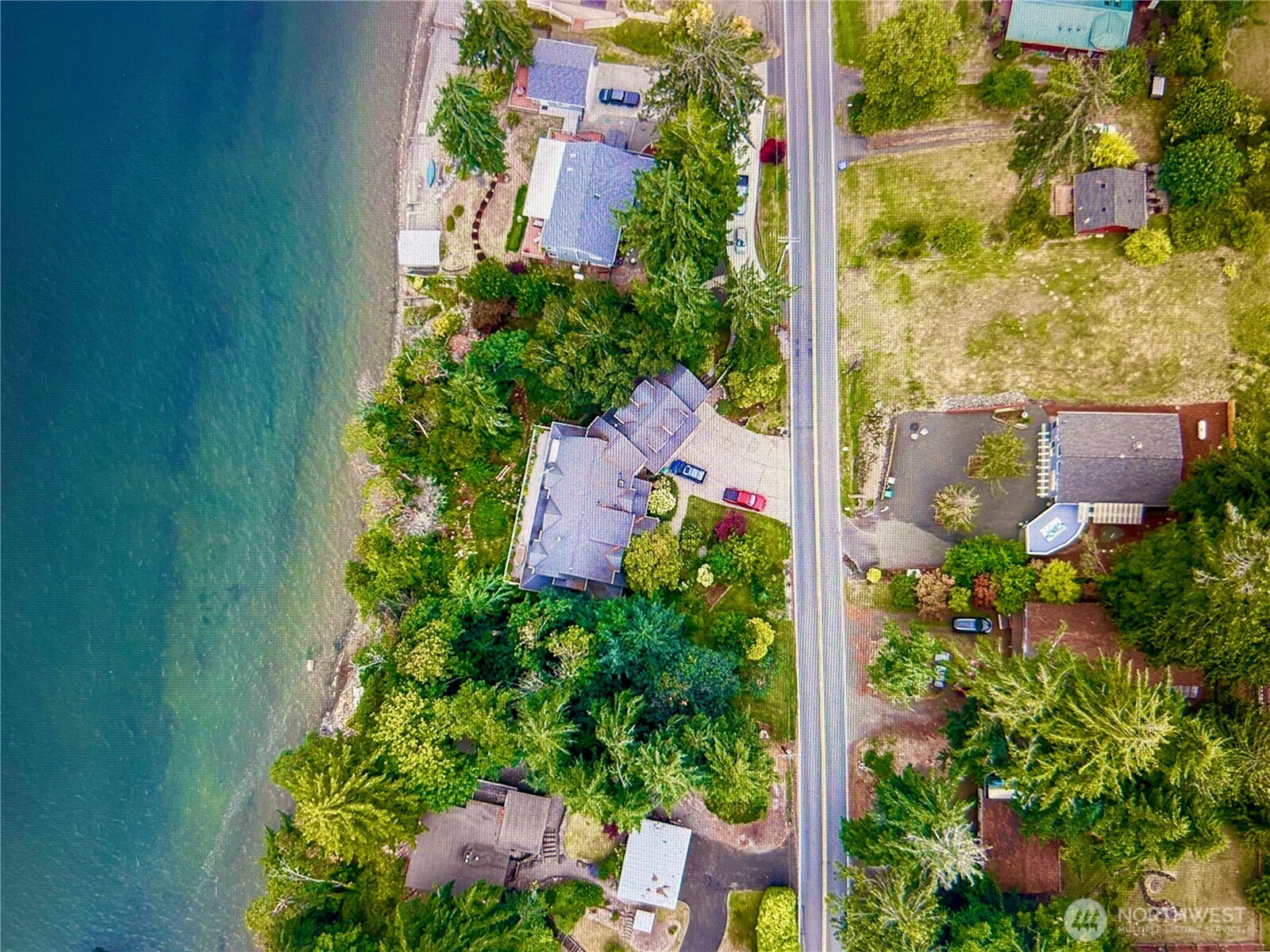 10138 Steamboat Island Road NW