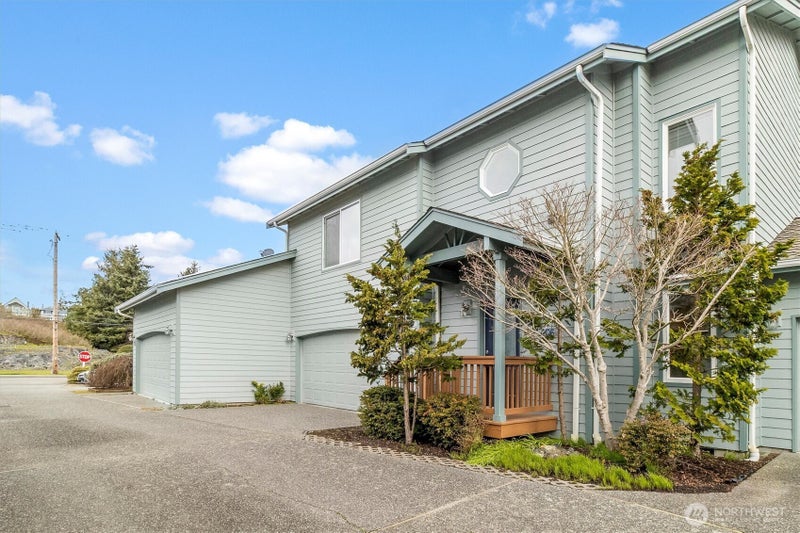 705 Finley Lane N2
