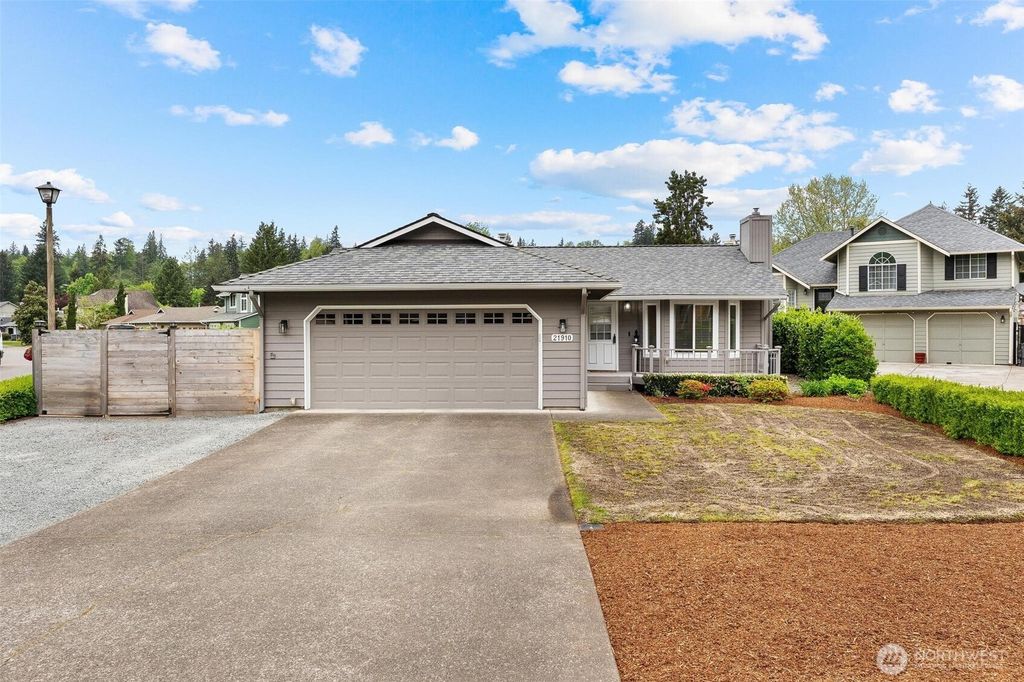Photo of 21910 SE 239th Street, Maple Valley, WA 98038 (MLS # 2519203)