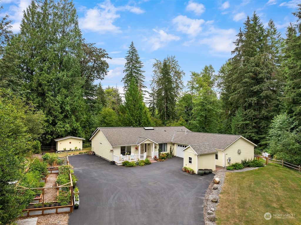 Photo of 14300 320th Avenue NE, Duvall, WA 98019 (MLS # 2268393)