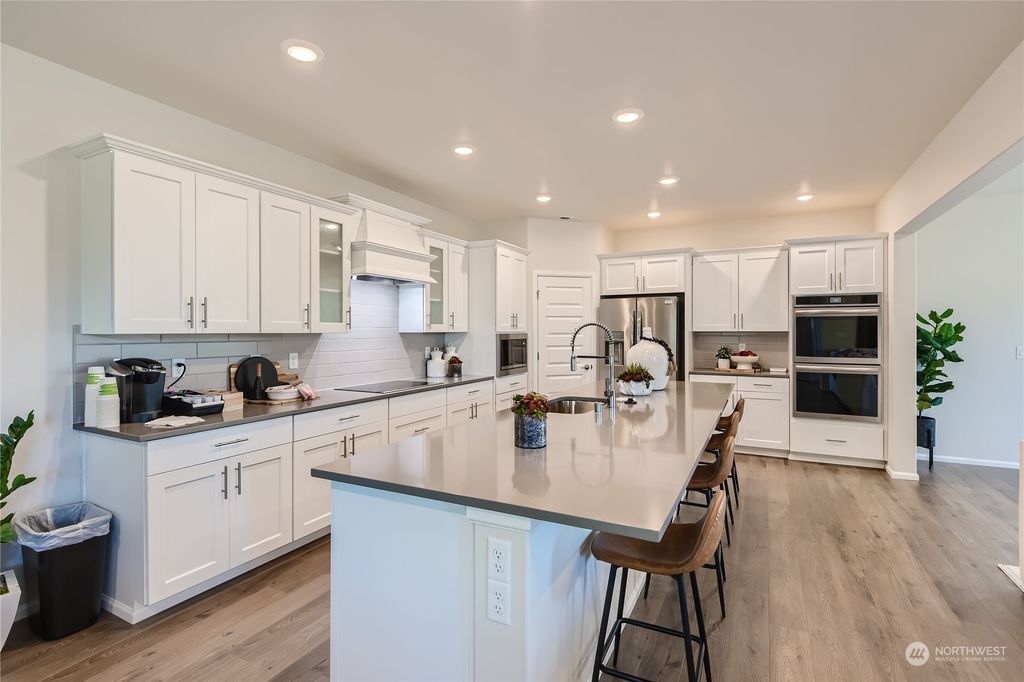 Photo of 20813 42nd Avenue SE #203, Bothell, WA 98021 (MLS # 2154043)