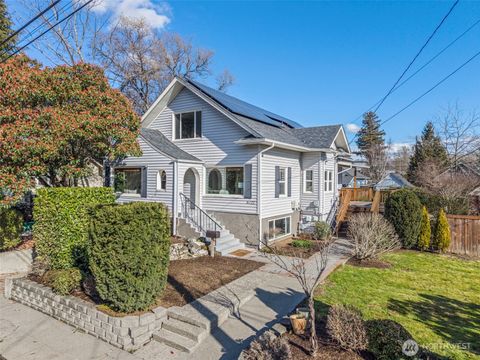 8722 Hamlet Ave S Seattle WA 98118