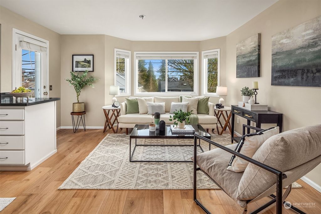 Photo of 2116 California Avenue SW #201, Seattle, WA 98116 (MLS # 2320336)