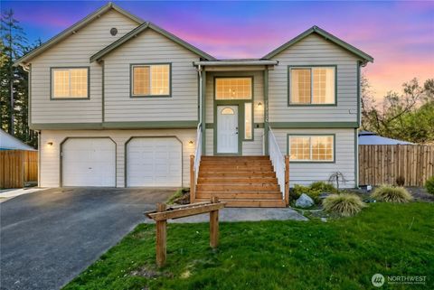 Photo of 23008 56th Avenue E, Spanaway, WA 98387 (MLS # 2505258)