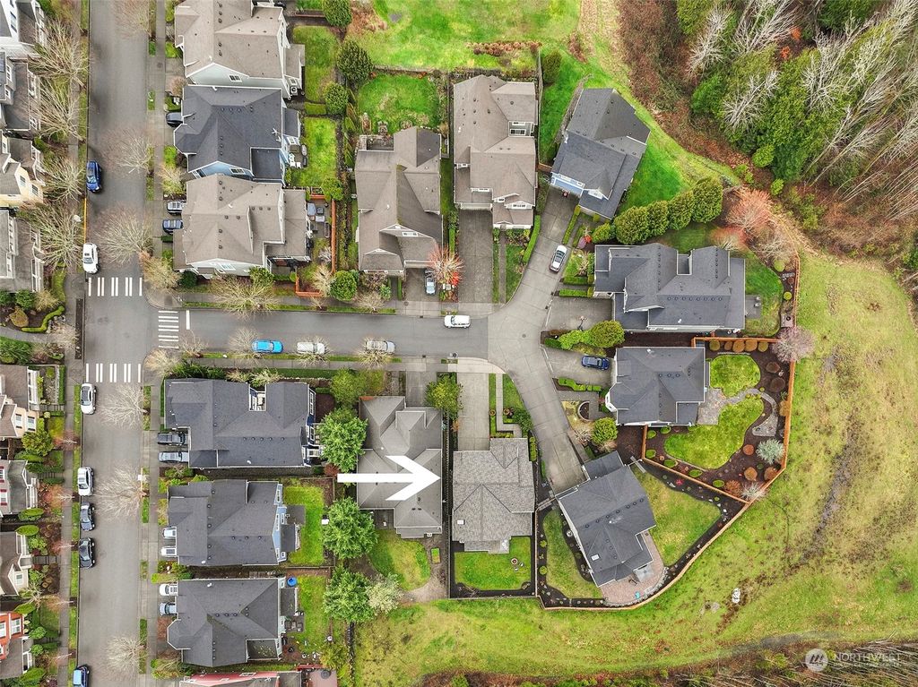Photo of 2620 30th Court NE, Issaquah, WA 98029 (MLS # 2203093)