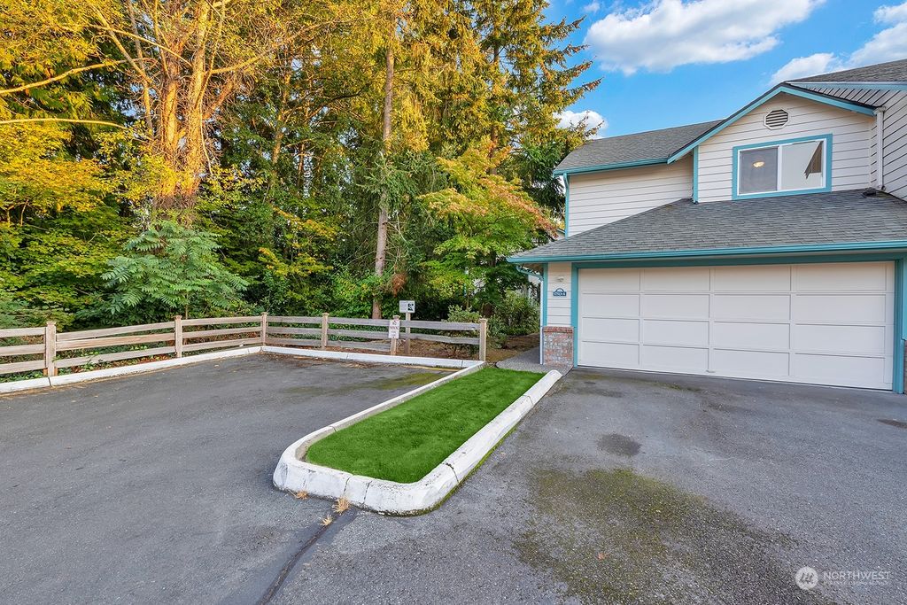 Photo of 17513 52nd Avenue W #A, Lynnwood, WA 98037 (MLS # 2005416)