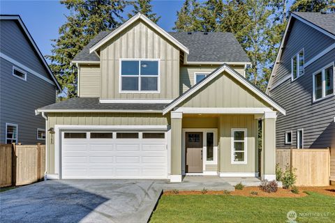 8768 Schoolway Place NW Silverdale WA 98383