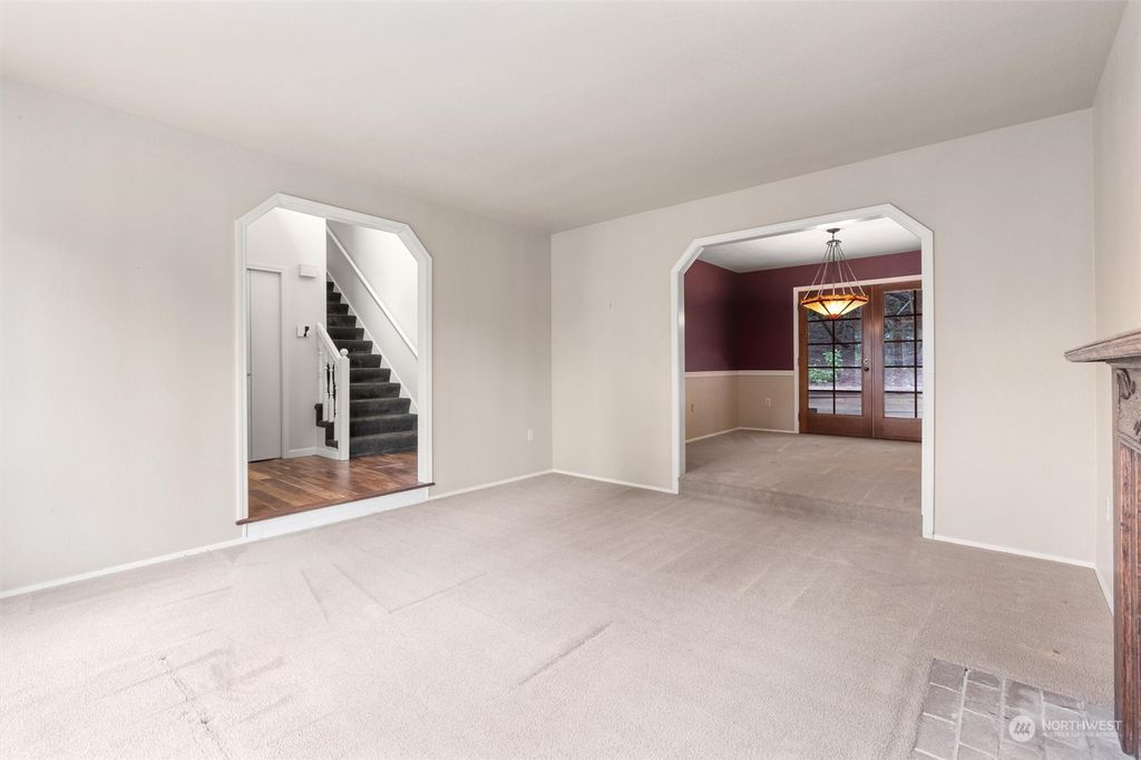 Photo of 360 Jasmine Place NW, Issaquah, WA 98027 (MLS # 2244400)