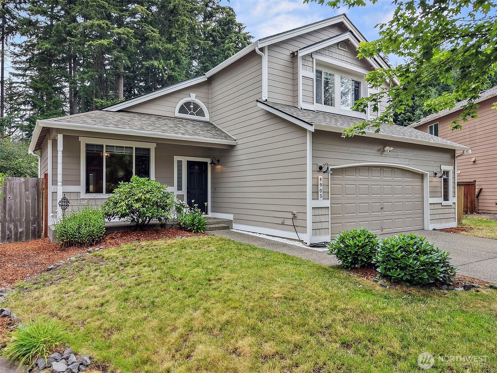 Photo of 4905 Highland Court SE, Auburn, WA 98092 (MLS # 2550199)