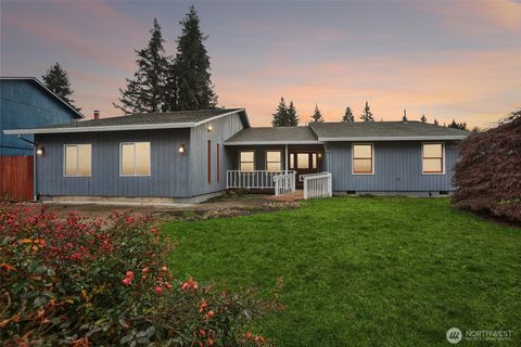 Photo of 6503 NE 68th Street, Vancouver, WA 98661 (MLS # 2459672)