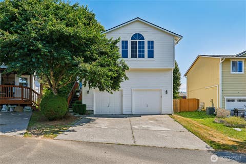 Photo of 219 Hemming Way, Granite Falls, WA 98252 (MLS # 2558064)