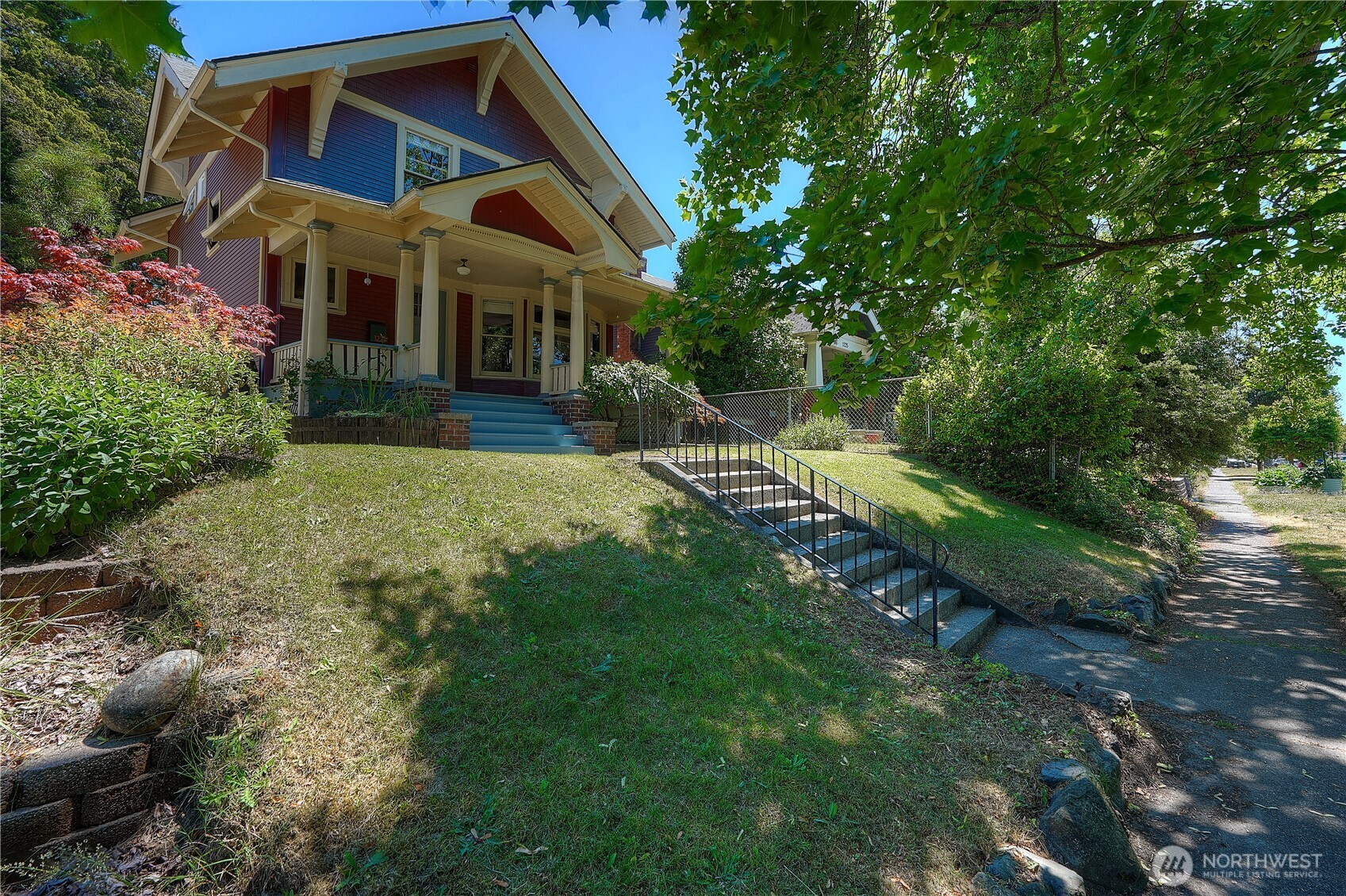 1223 S Grant Avenue