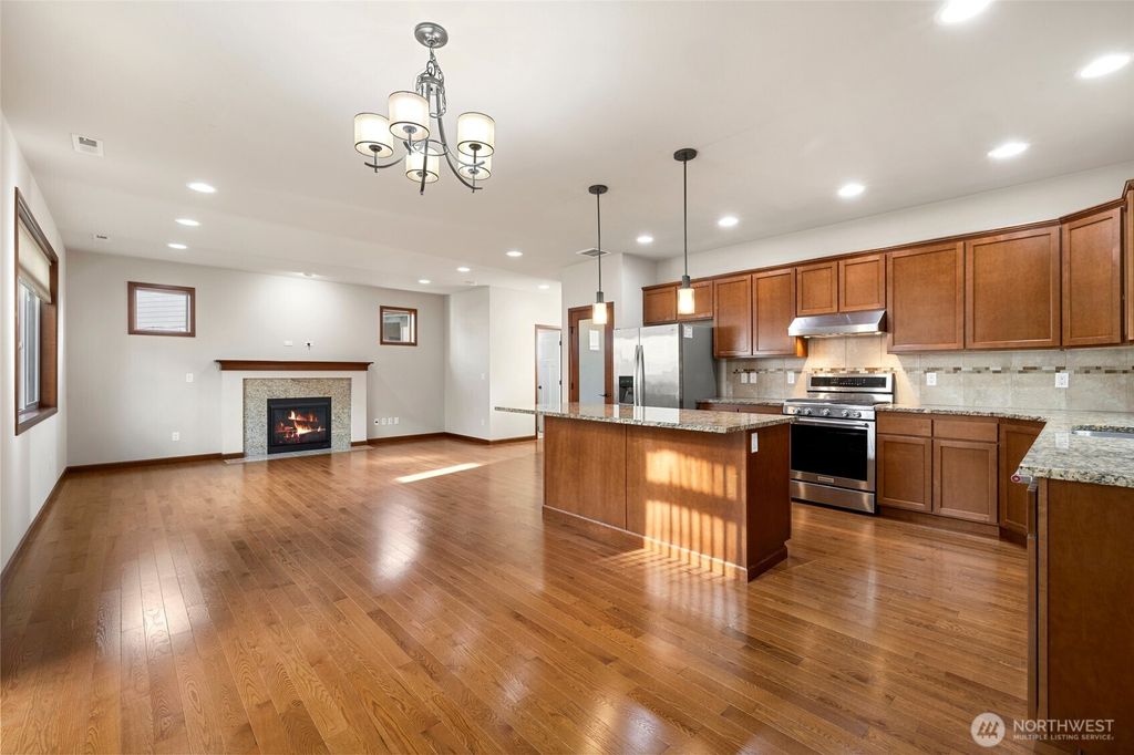 Photo of 4617 167th Street SW, Lynnwood, WA 98037 (MLS # 2478609)