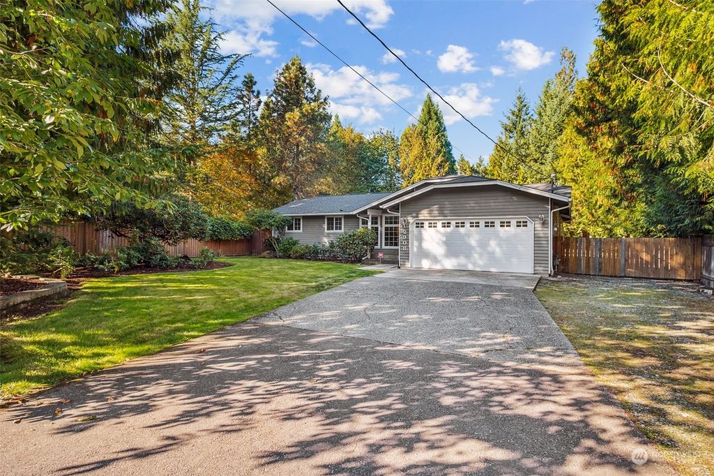 Photo of 12908 SE 218th Place, Kent, WA 98031 (MLS # 2168489)