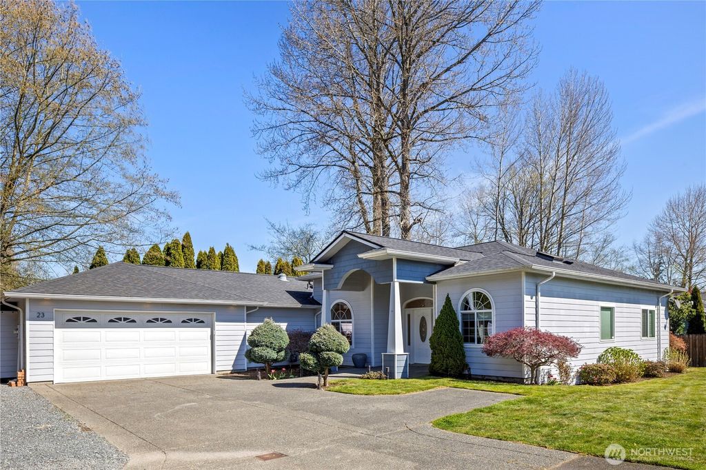 Photo of 23 113th Street SE, Everett, WA 98208 (MLS # 2506811)
