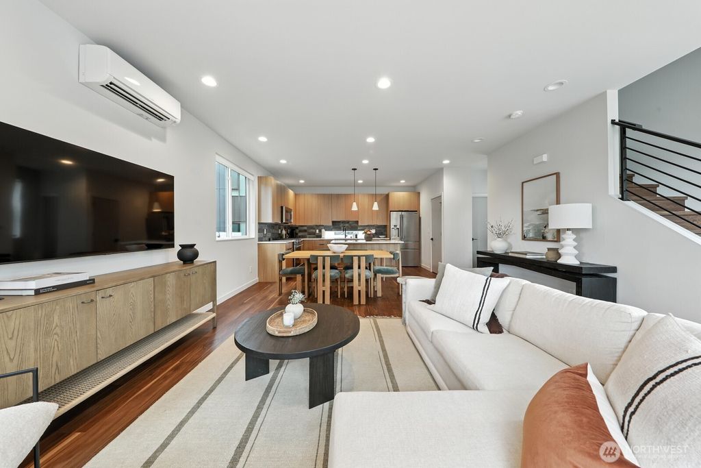 Photo of 4119 Wallingford Avenue N #C, Seattle, WA 98103 (MLS # 2396745)
