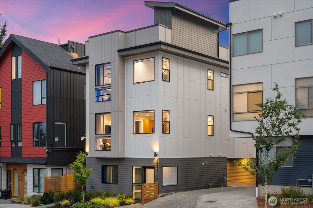 Photo of 4119 Wallingford Avenue N #C, Seattle, WA 98103 (MLS # 2396745)