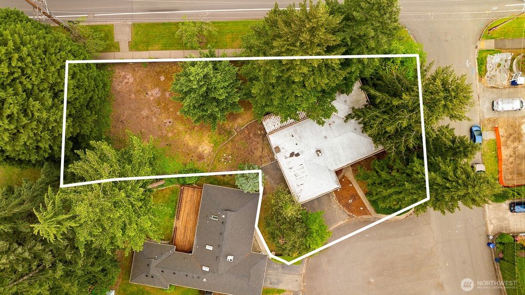 Photo of 2329 167th Avenue NE, Bellevue, WA 98008 (MLS # 2520230)