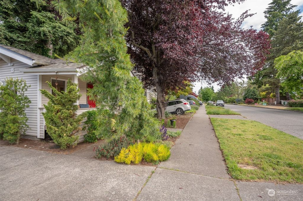 Photo of 2749 49th Avenue SW, Seattle, WA 98116 (MLS # 2250420)