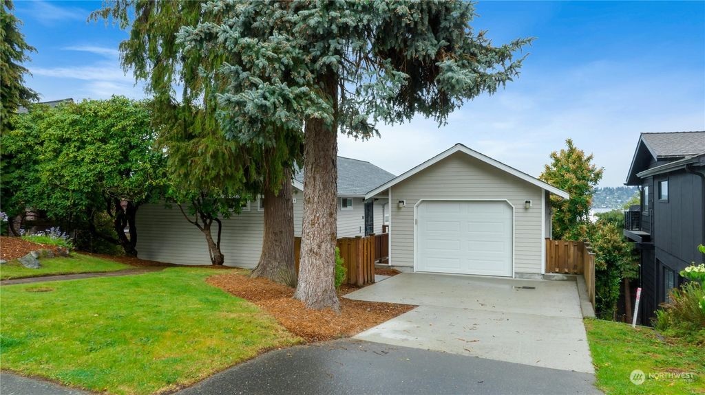 Photo of 1514 Lake Washington Boulevard S, Seattle, WA 98144 (MLS # 2228127)