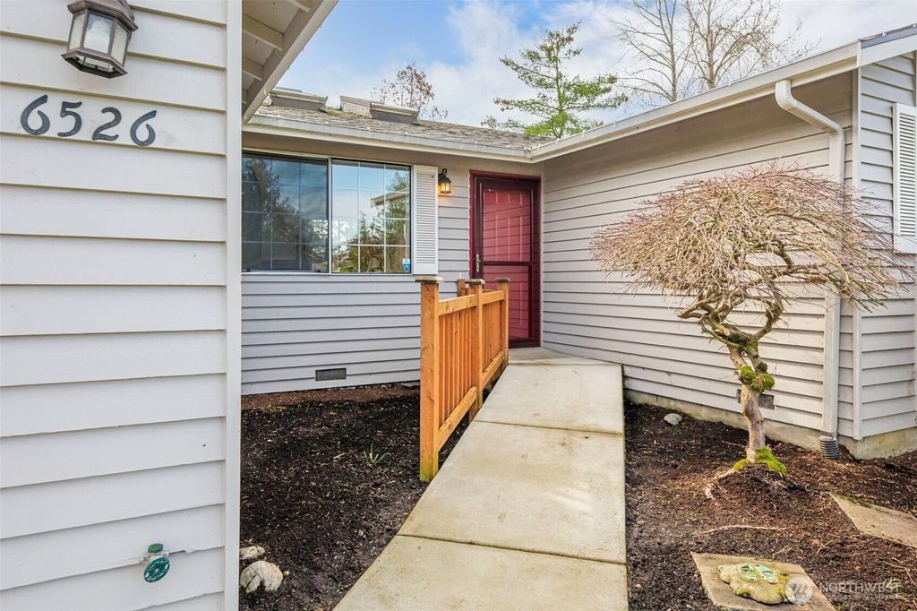 Photo of 6526 67th Place NE, Marysville, WA 98270 (MLS # 2349584)