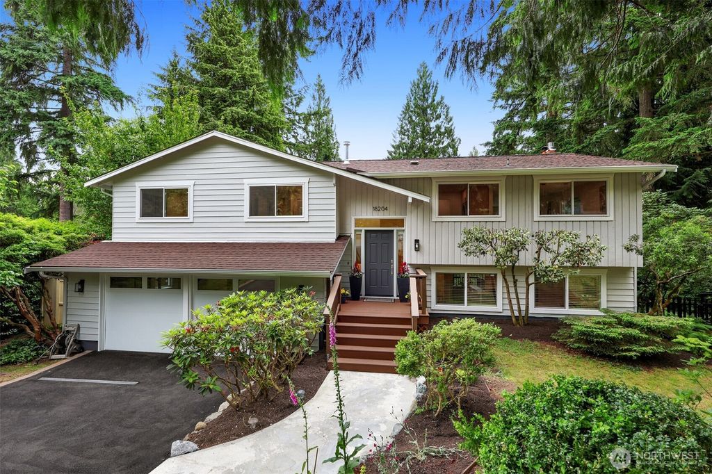 Photo of 18204 NE 179th Street, Woodinville, WA 98072 (MLS # 2395973)