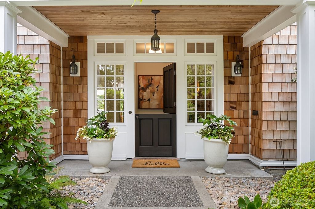 Photo of 3221 E Morley Way, Seattle, WA 98112 (MLS # 2403832)