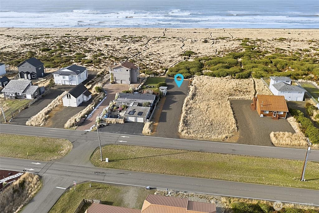 Photo of 1097 Ocean Shores Boulevard SW, Ocean Shores, WA 98569 (MLS # 2549208)