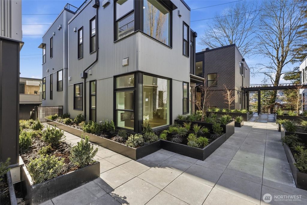 Photo of 2012 Fairview Avenue E #B, Seattle, WA 98102 (MLS # 2557159)