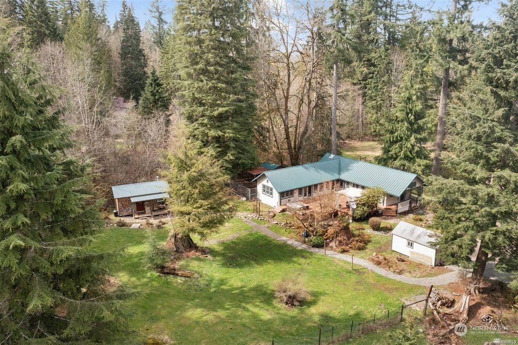 Photo of 34325 NE Lake Joy Road, Carnation, WA 98014 (MLS # 2185954)
