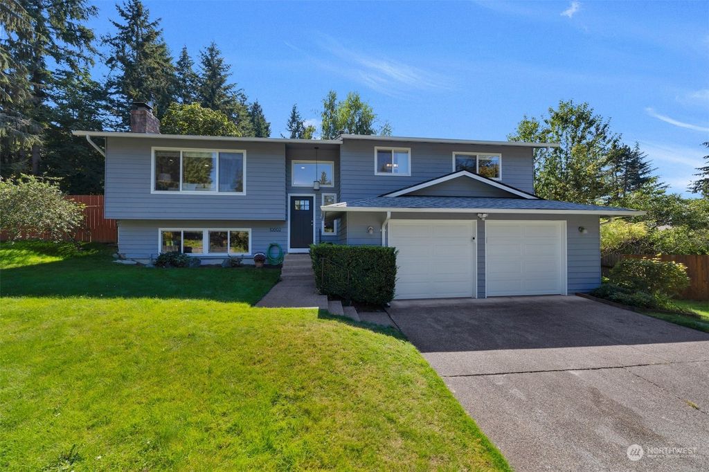 Photo of 10602 161st Court NE, Redmond, WA 98052 (MLS # 2287587)