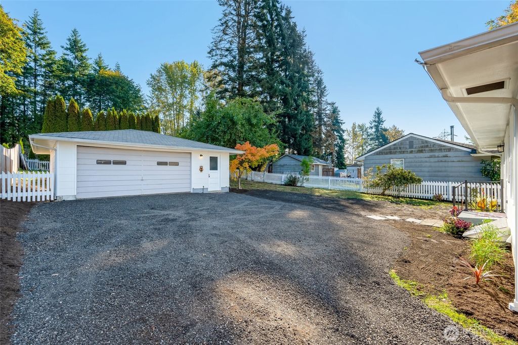 Photo of 1815 Bickford Avenue, Snohomish, WA 98290 (MLS # 2440967)