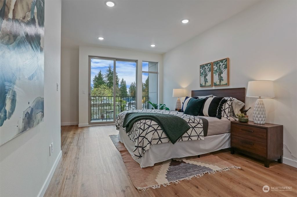 Photo of 12309 15th Avenue NE #B, Seattle, WA 98125 (MLS # 2058882)